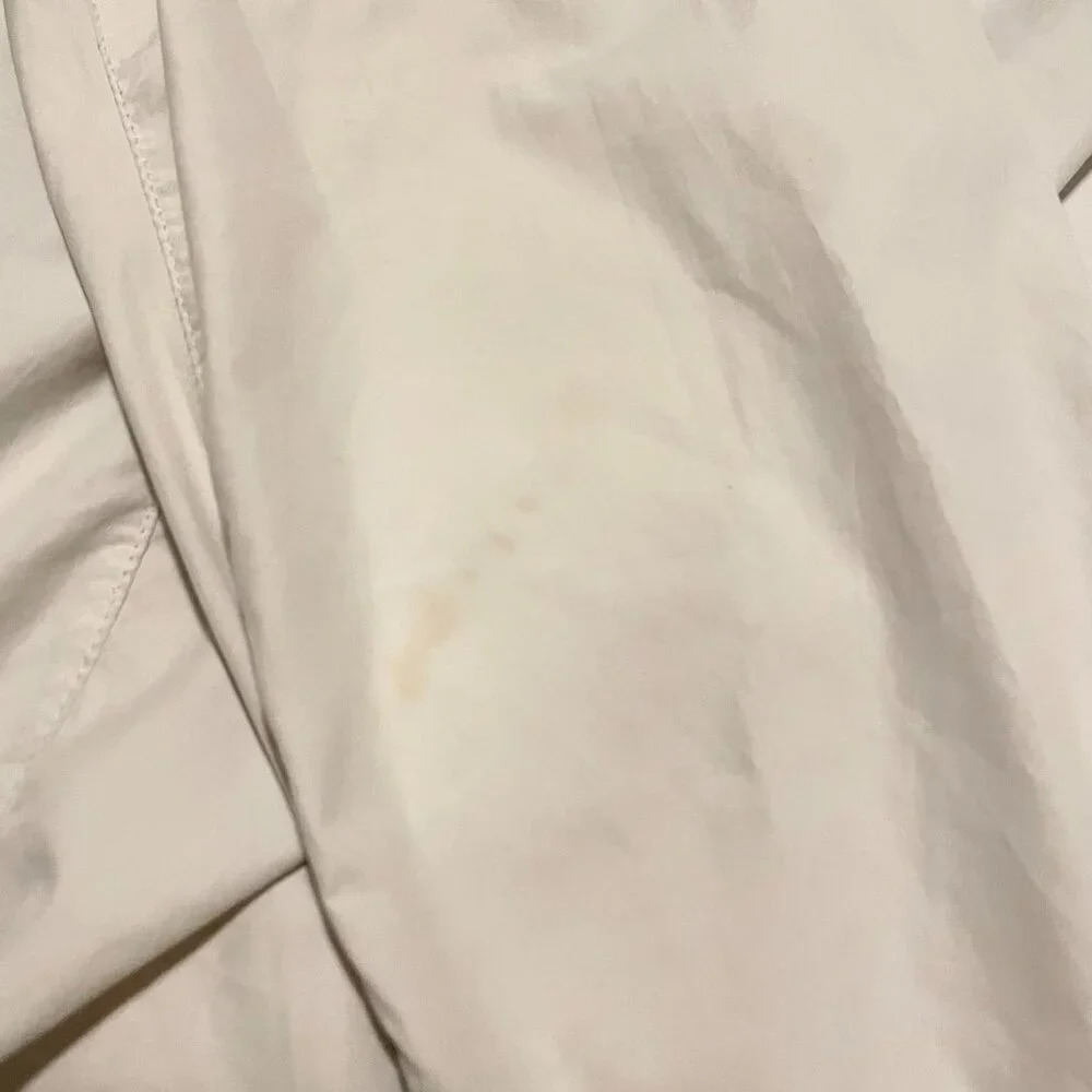 Nike Livestrong  Womens Jacket Size Large Running Activewear Stains - Picture 8 of 16